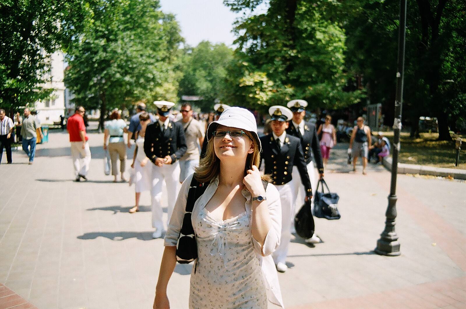 моряците · sailors on parade