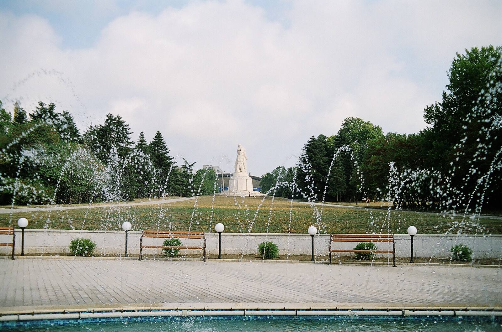 Fountain and white monument in the Sea Garden