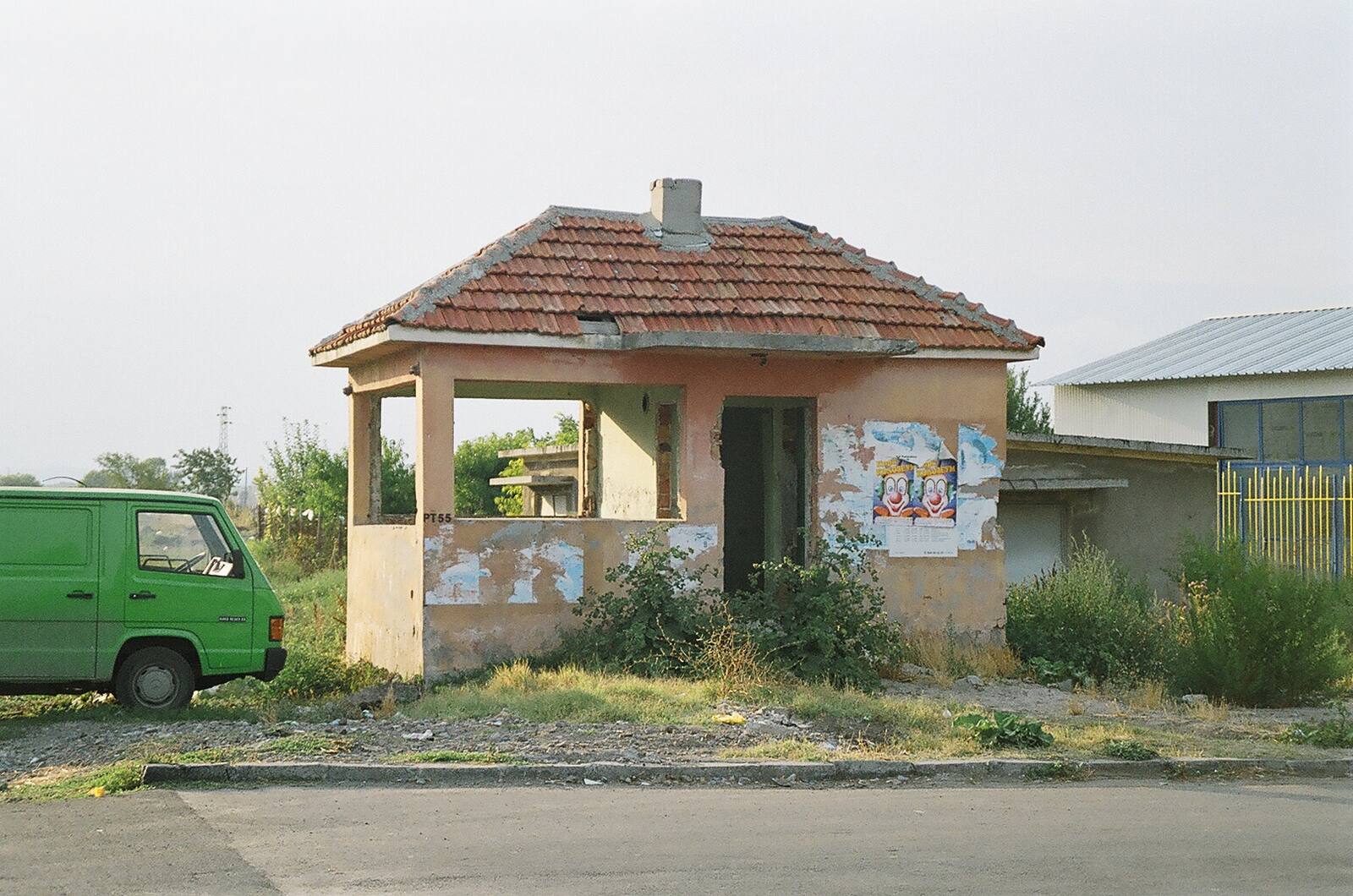 спирката · the bus stop