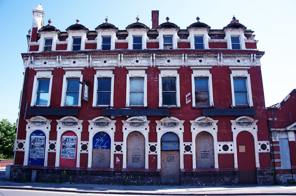 the red victorian